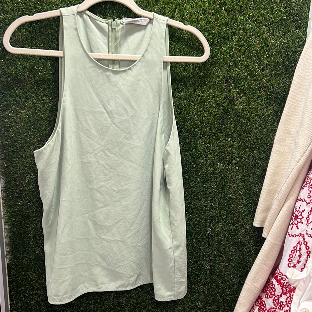 Everlane Green Tank Top Lightweight Crew Neck